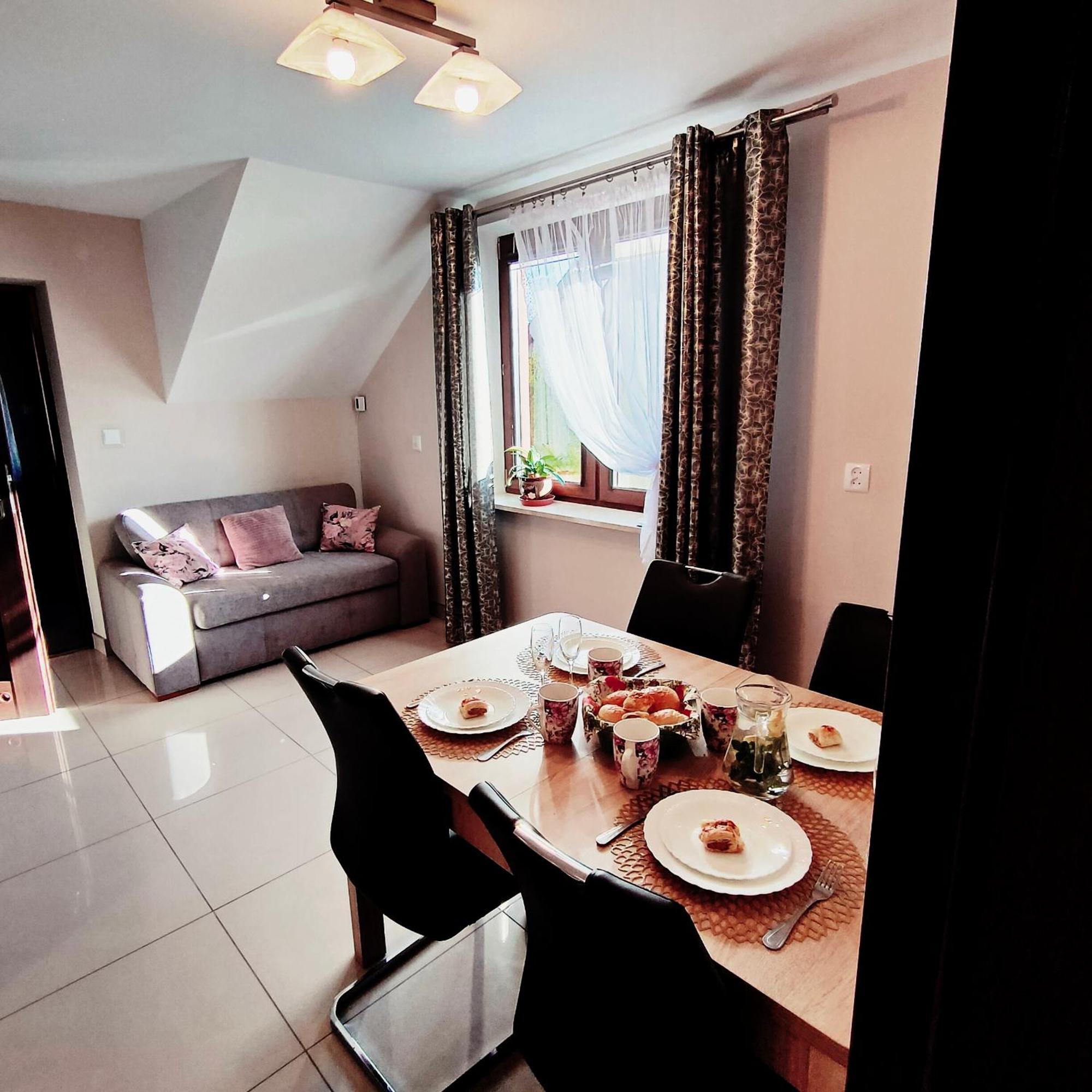 Apartamenty U Maksa Krzywcza Exterior photo